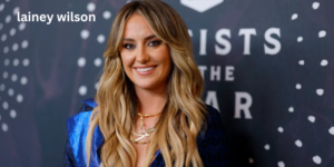 lainey wilson hometown